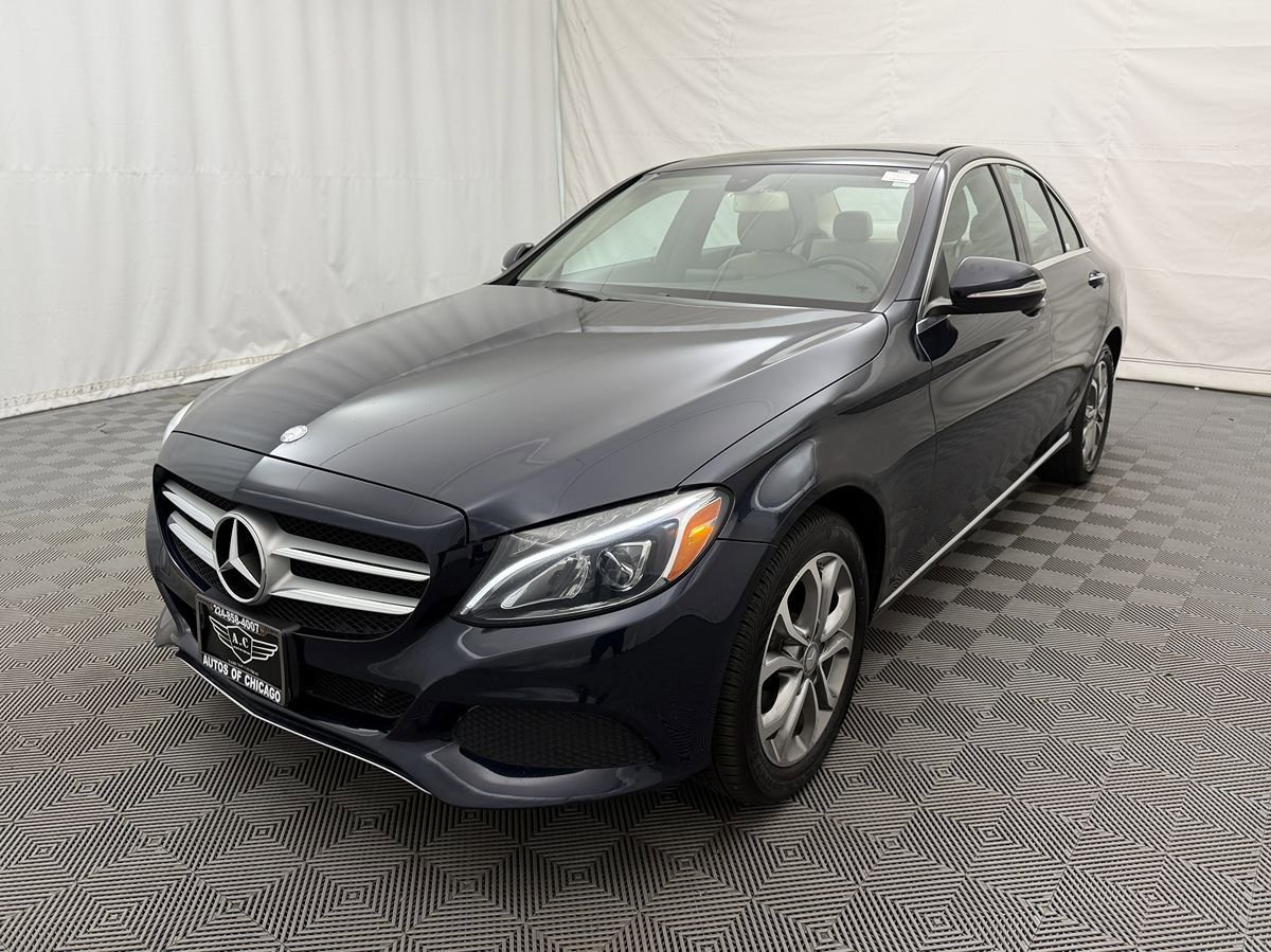Used 2015 Mercedes-Benz C 300 4MATIC Sedan image 2