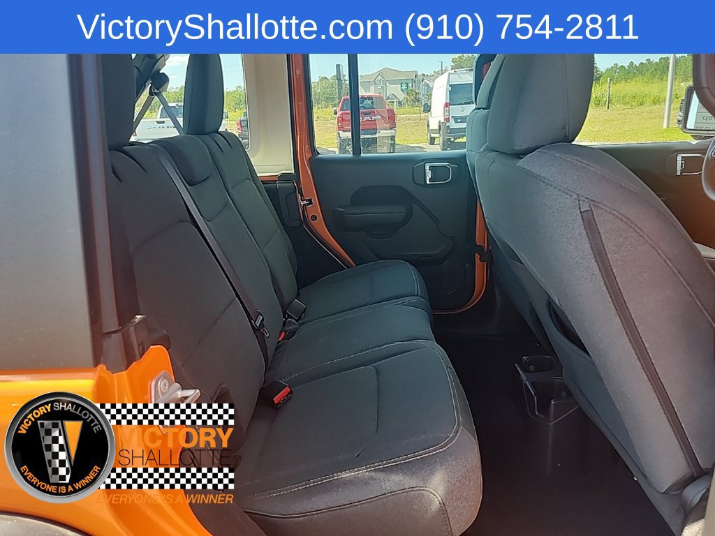 Used 2025 Jeep Wrangler Unlimited Sport AWD/4WD image 32
