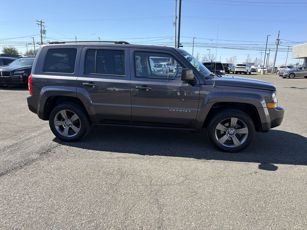 Used 2015 Jeep Patriot High Altitude image 6