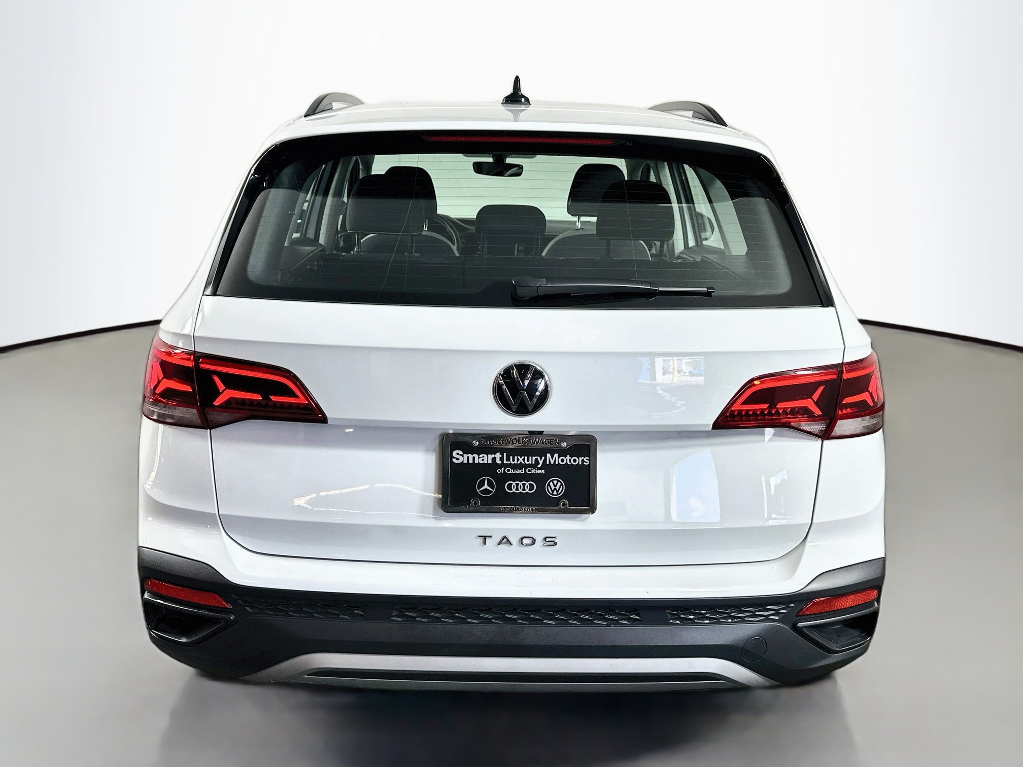 Certified 2023 Volkswagen Taos S FWD image 6