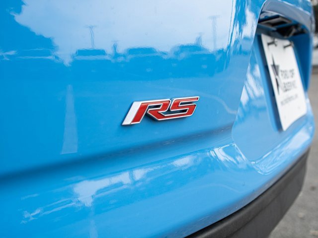 Used 2023 Chevrolet Camaro LT w/ RS Package image 10