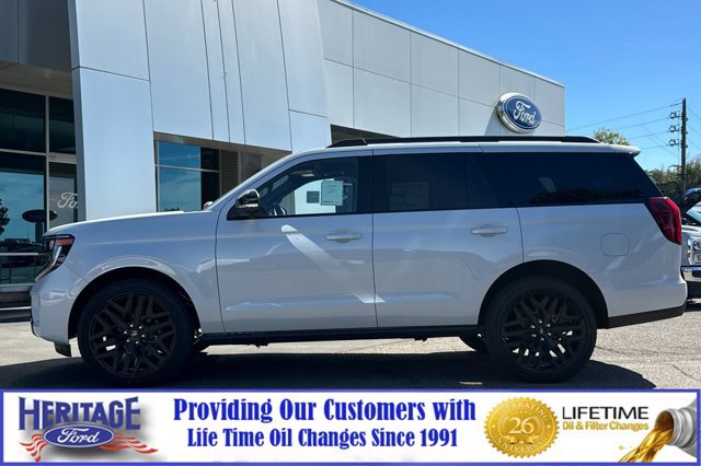 New 2026 Ford Expedition Platinum w/ Stealth Performance Package AWD/4WD image 7