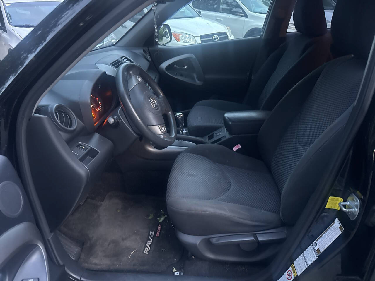 Used 2011 Toyota RAV4 Sport w/ Sport Appearance Pkg AWD/4WD image 8
