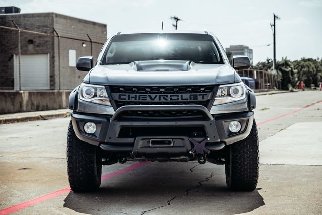 Used 2019 Chevrolet Colorado ZR2 w/ Colorado ZR2 Bison Edition AWD/4WD image 16