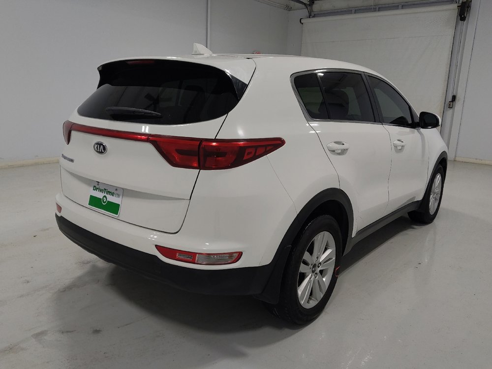 Used 2018 Kia Sportage LX image 9
