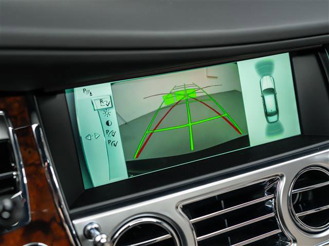 Used 2014 Rolls-Royce Ghost RWD image 31