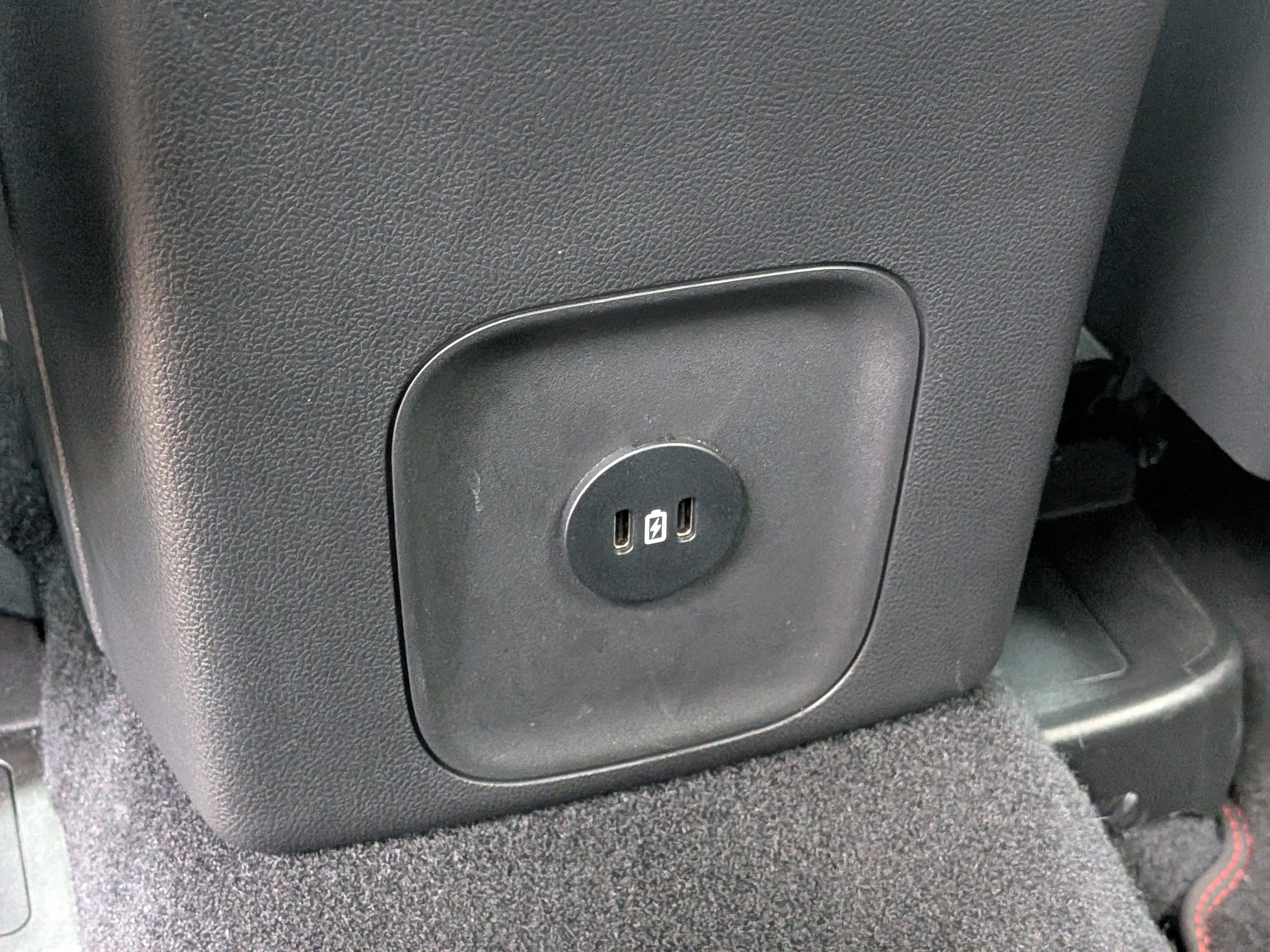 Used 2023 Ford Escape ST-Line w/ Tech Pack #1 FWD image 16