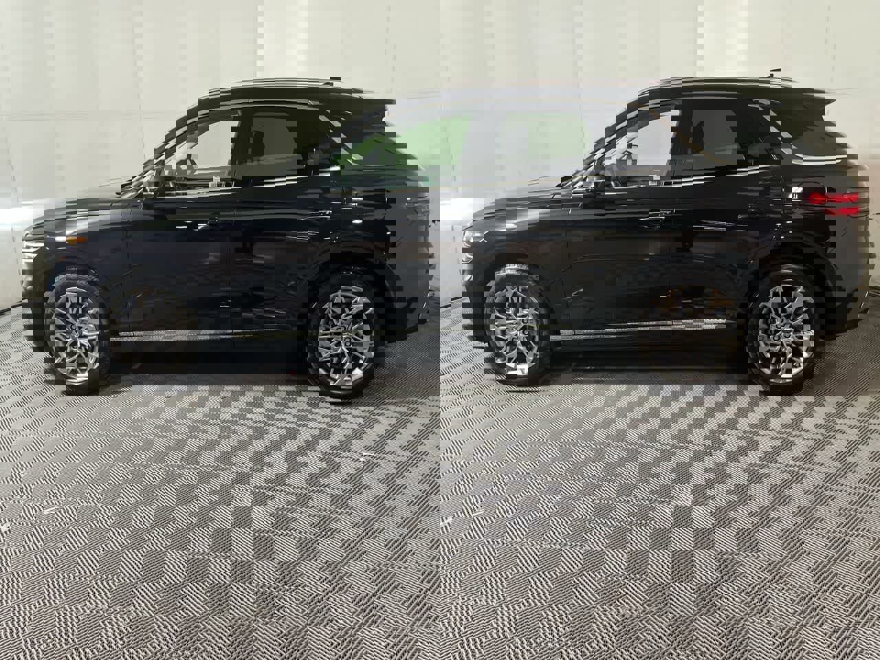 Used 2025 Genesis GV70 2.5T image 5