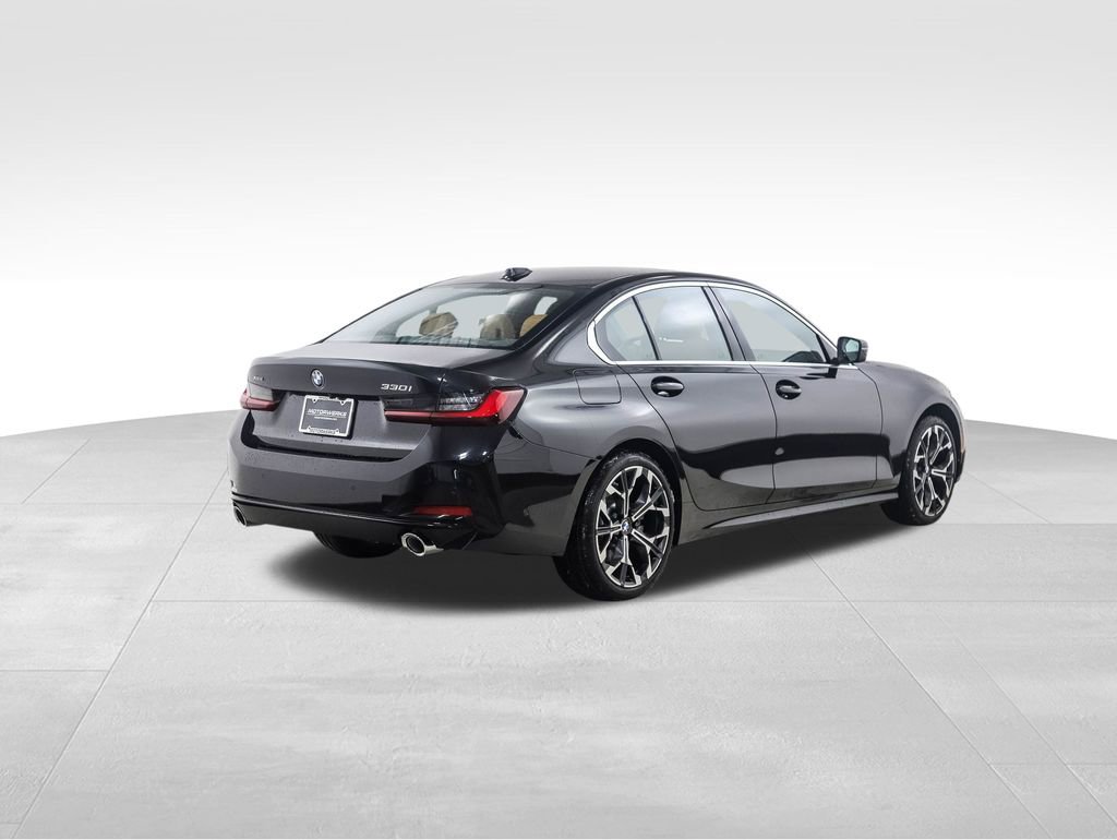 New 2026 BMW 330i xDrive Sedan w/ Convenience Package image 5