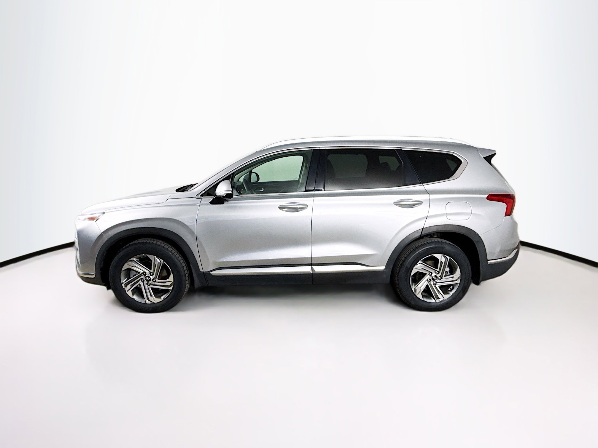 Used 2022 Hyundai Santa Fe SEL w/ Convenience Package image 7