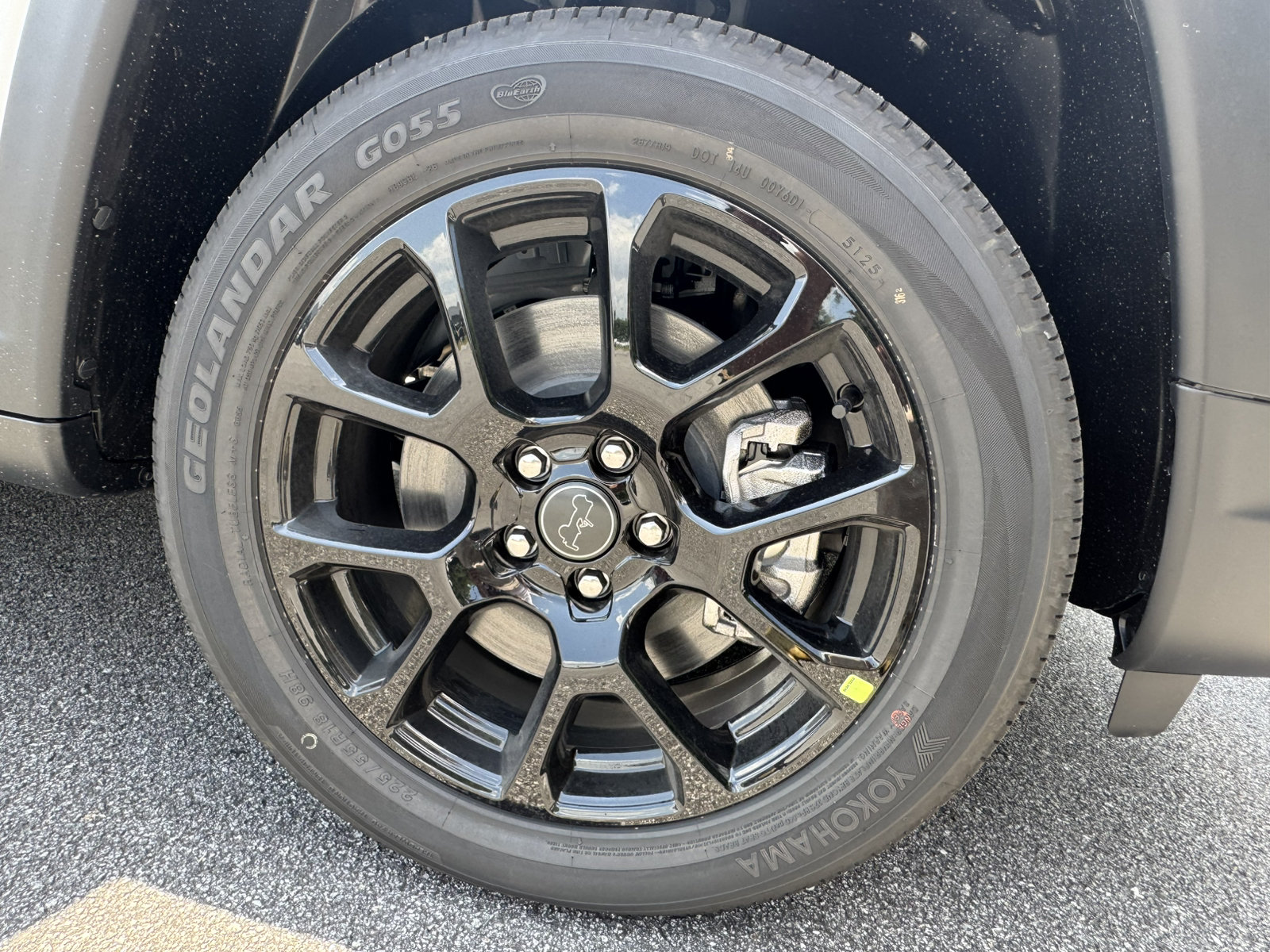 New 2026 Jeep Compass Latitude AWD/4WD image 13