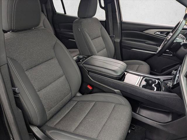 Used 2024 Chevrolet Traverse LT image 22