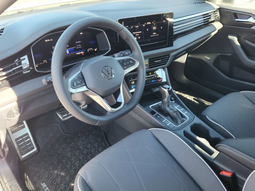 New 2025 Volkswagen Jetta Sport image 8