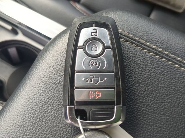 Certified 2024 Ford F250 Lariat w/ Lariat Ultimate Package AWD/4WD image 30