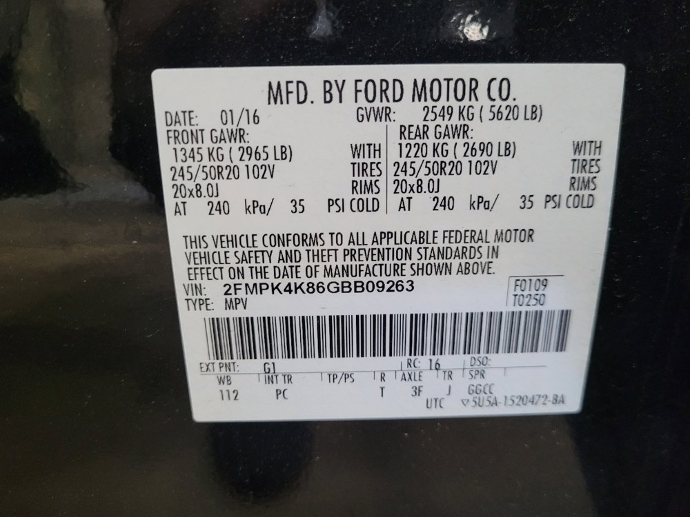 Used 2016 Ford Edge Titanium w/ Equipment Group 302A AWD/4WD image 33