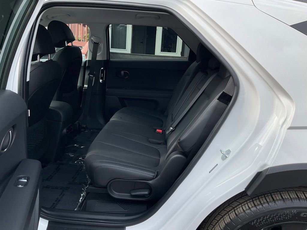 Used 2025 Hyundai Ioniq 5 SEL image 8