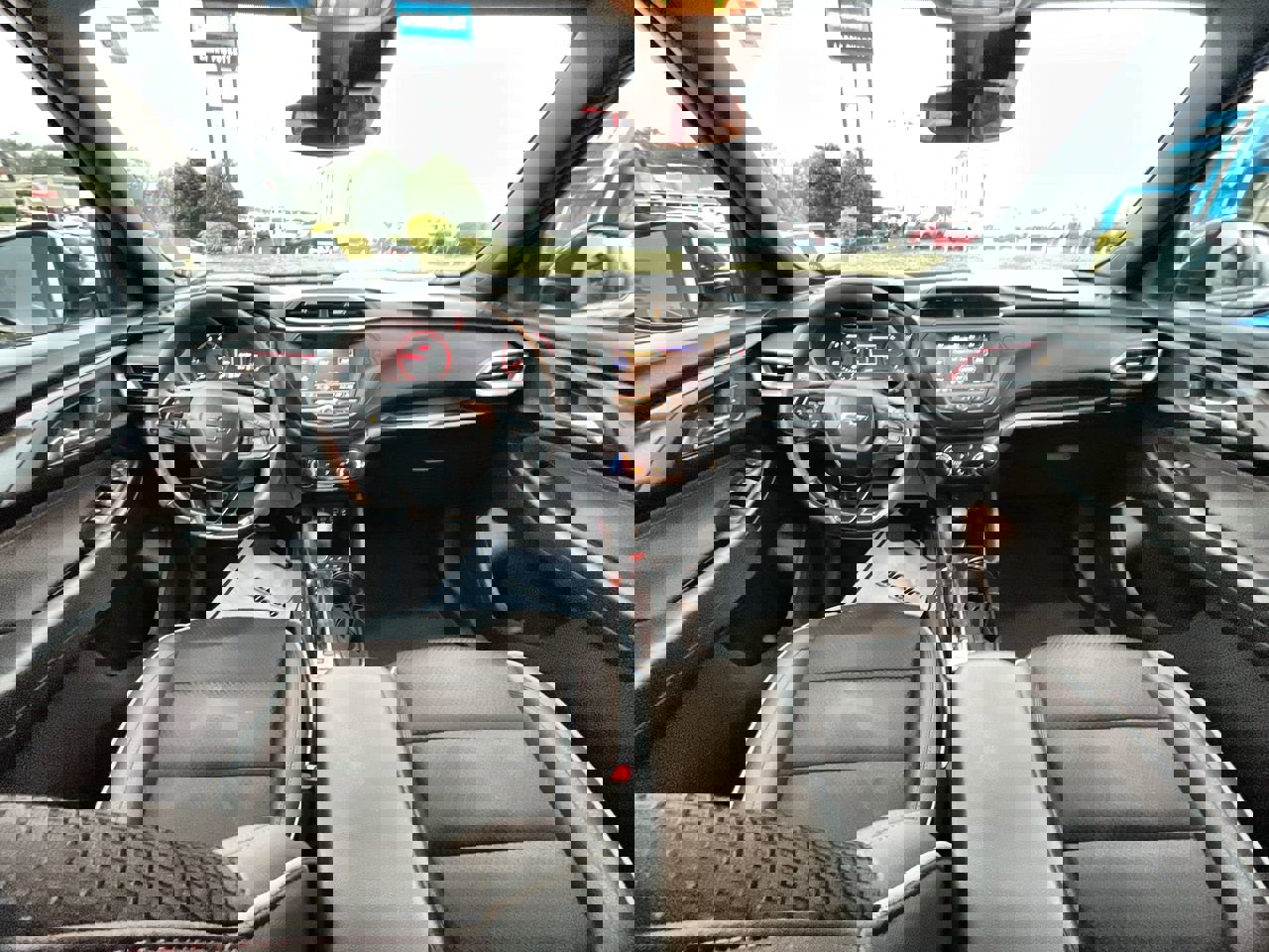 Used 2023 Chevrolet TrailBlazer RS image 20