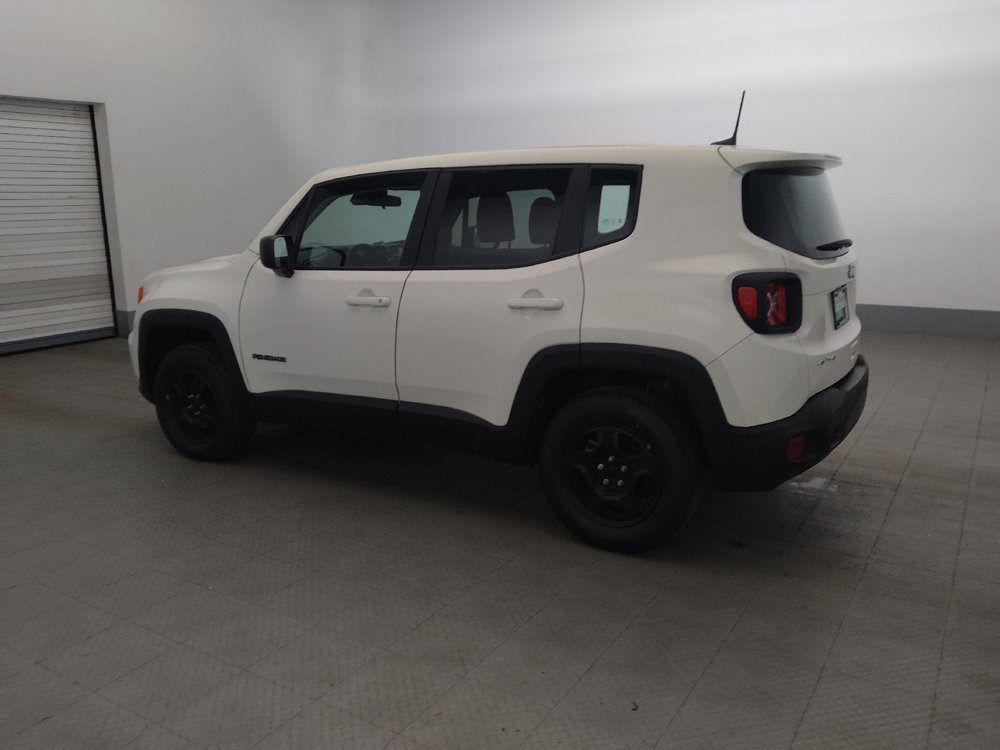 Used 2022 Jeep Renegade Sport AWD/4WD image 3