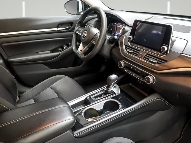 Used 2023 Nissan Altima 2.5 SV image 25
