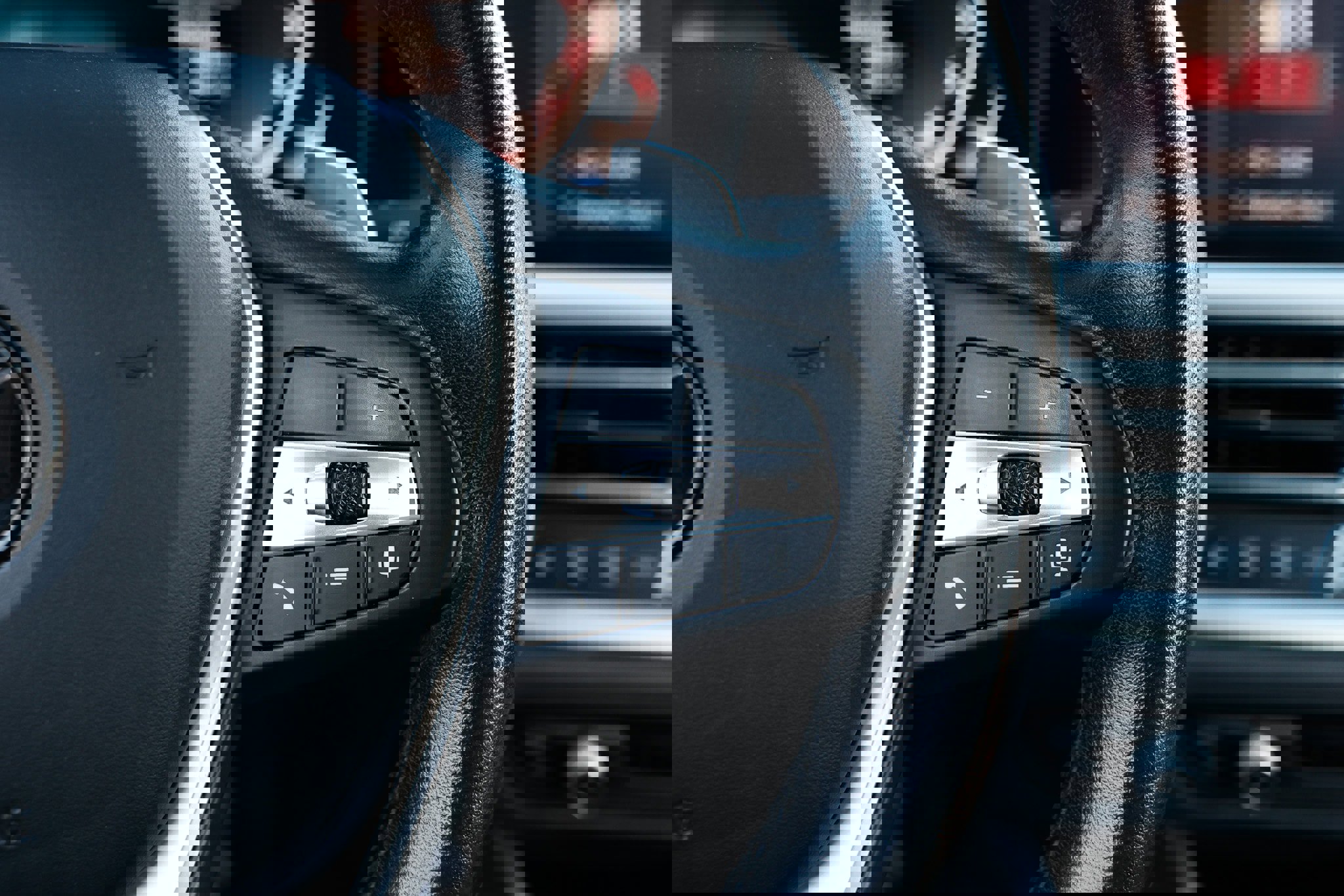 Used 2019 BMW 330i Sedan w/ Premium Package image 33