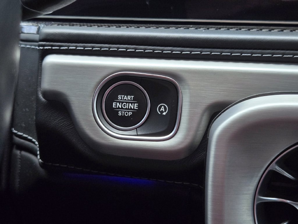 Used 2021 Mercedes-Benz G 550 image 32