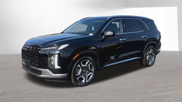 Used 2023 Hyundai Palisade Limited AWD/4WD image 4