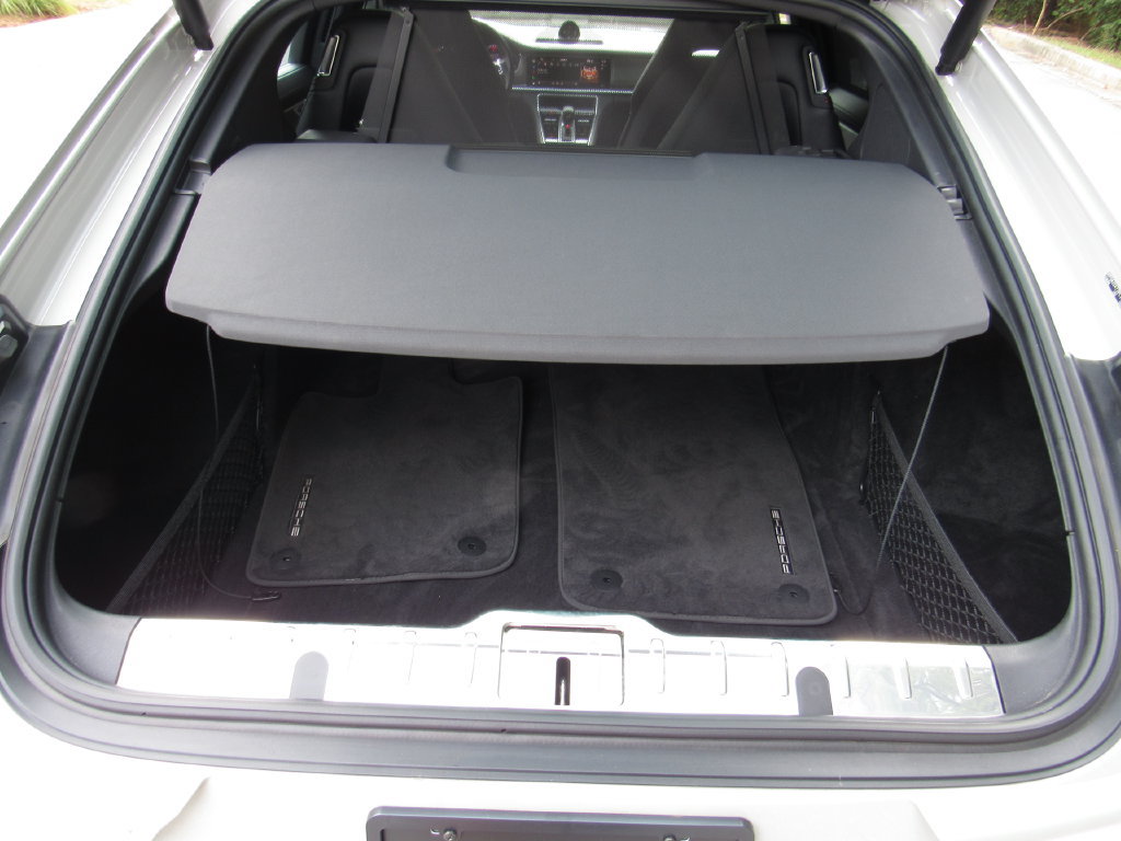 Used 2023 Porsche Panamera image 18
