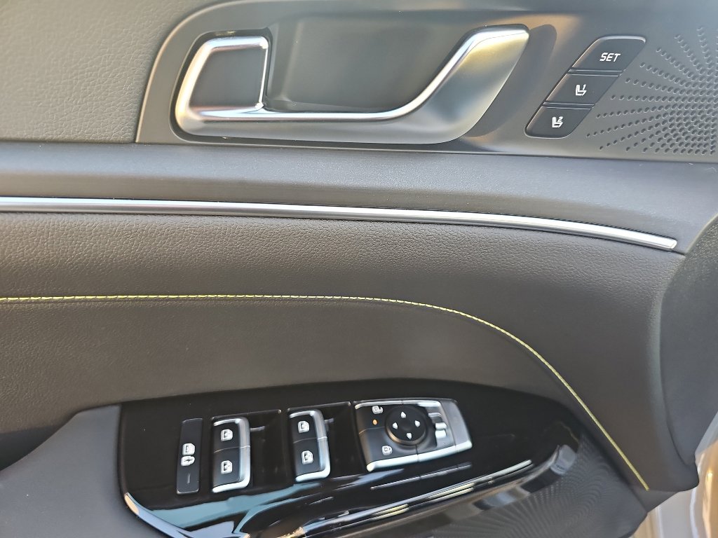 New 2026 Kia K5 GT image 11