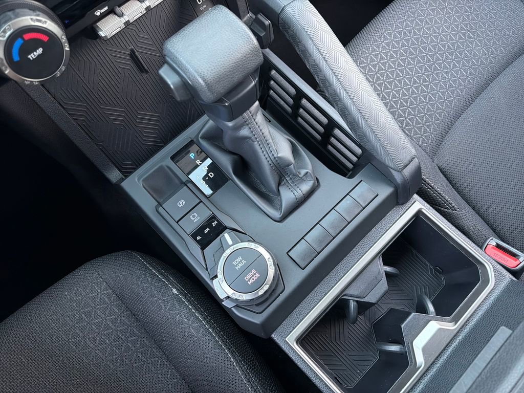 Used 2025 Toyota 4Runner SR5 image 29