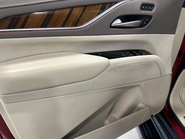 Used 2022 Cadillac Escalade ESV Sport Platinum image 24