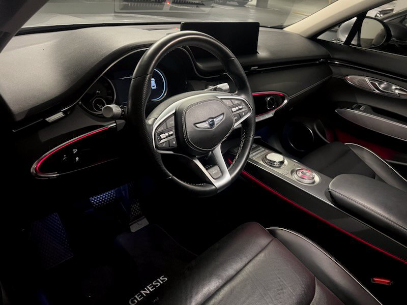 Used 2023 Genesis Electrified GV70 AWD/4WD image 9