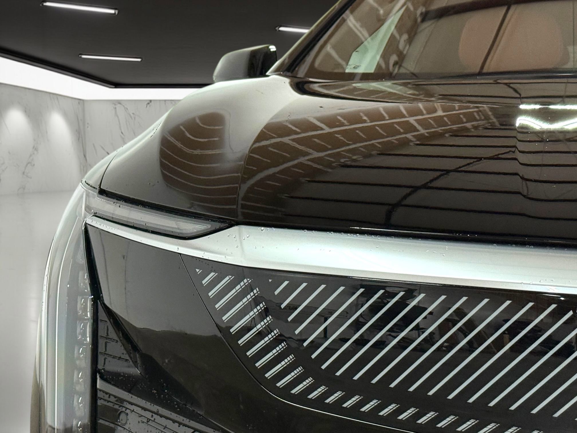 New 2026 Cadillac Optiq Luxury 2 image 20