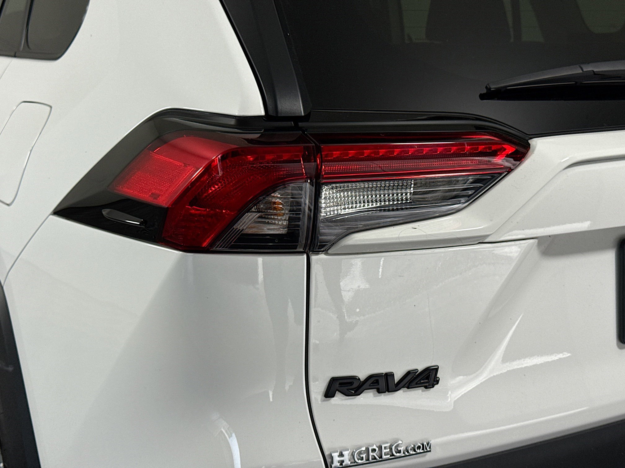 Used 2021 Toyota RAV4 XLE image 36