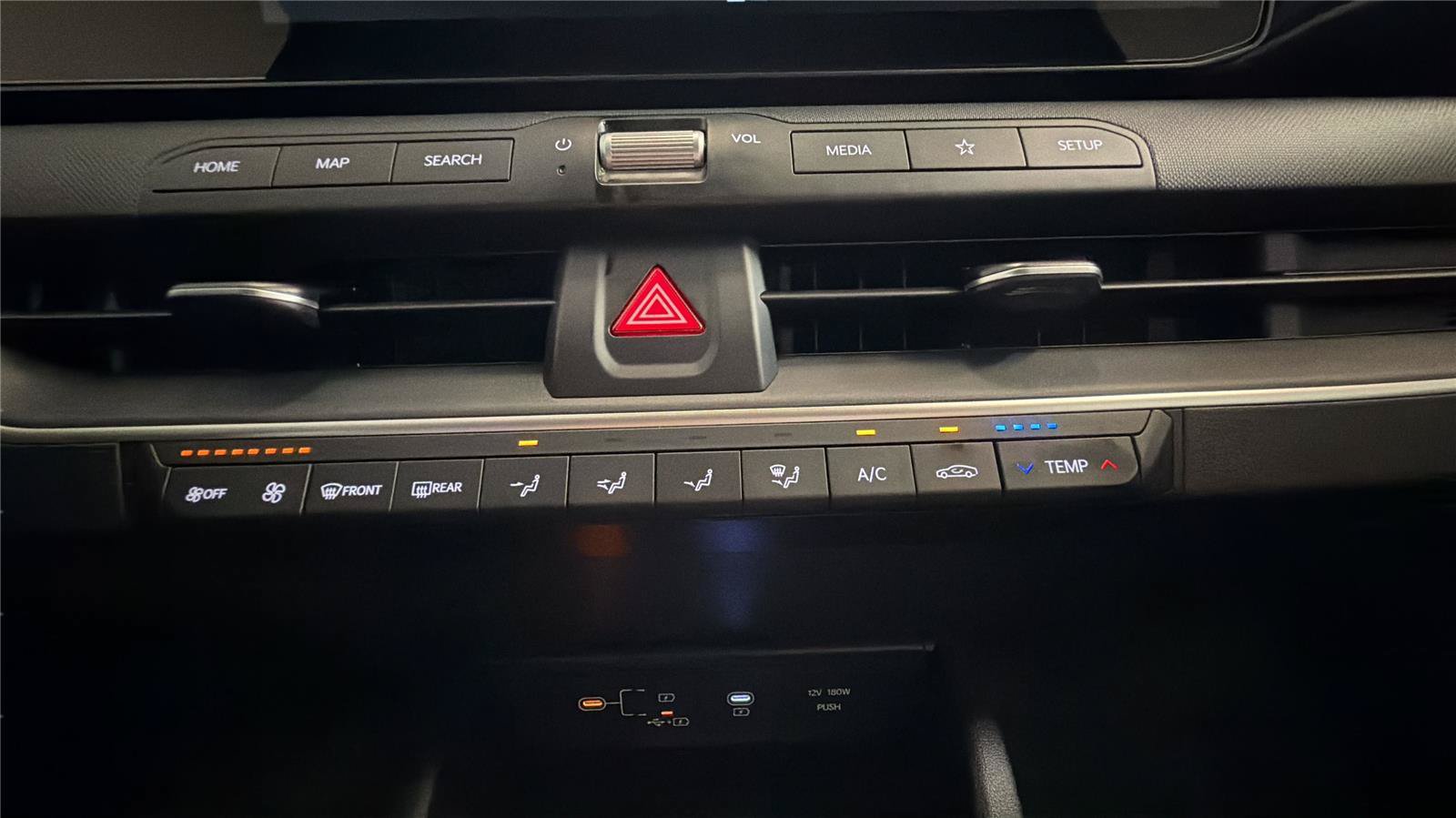 New 2026 Kia K4 FWD image 18