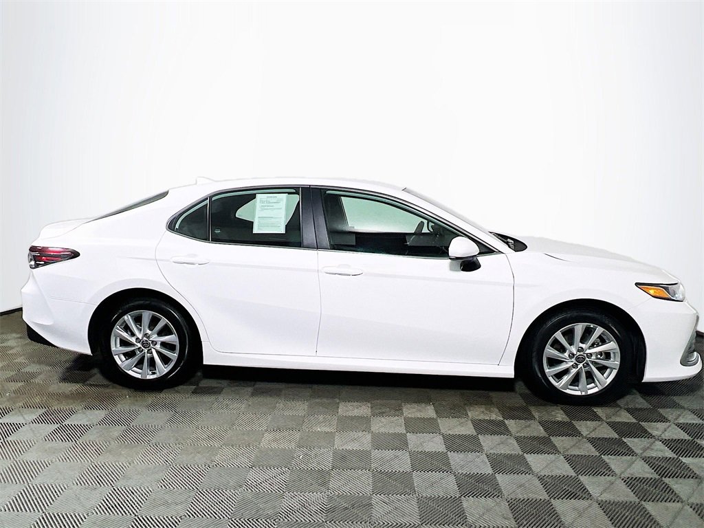 Certified 2024 Toyota Camry LE image 9