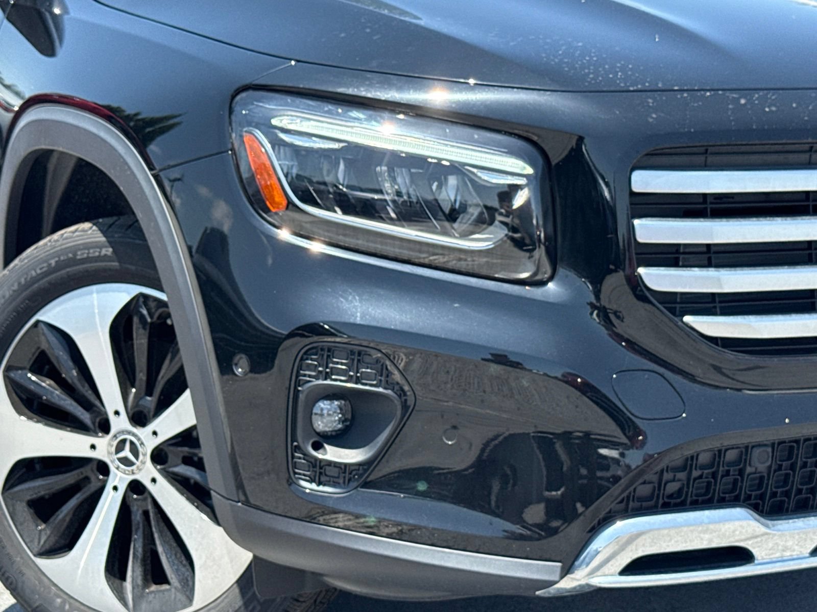 Used 2025 Mercedes-Benz GLB 250 image 4