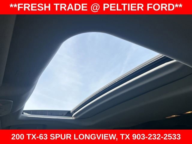 Used 2022 Toyota Highlander XLE image 6