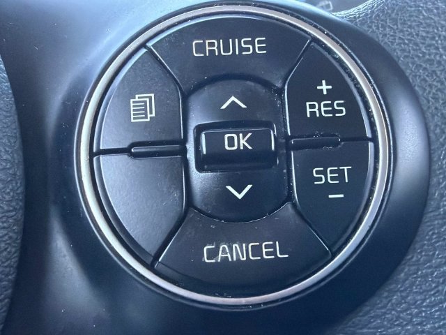 Used 2020 Kia Soul LX FWD image 20