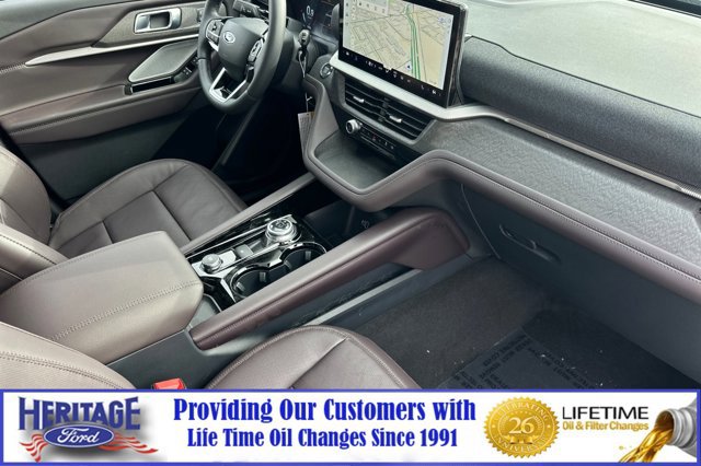 New 2026 Ford Explorer Platinum image 17