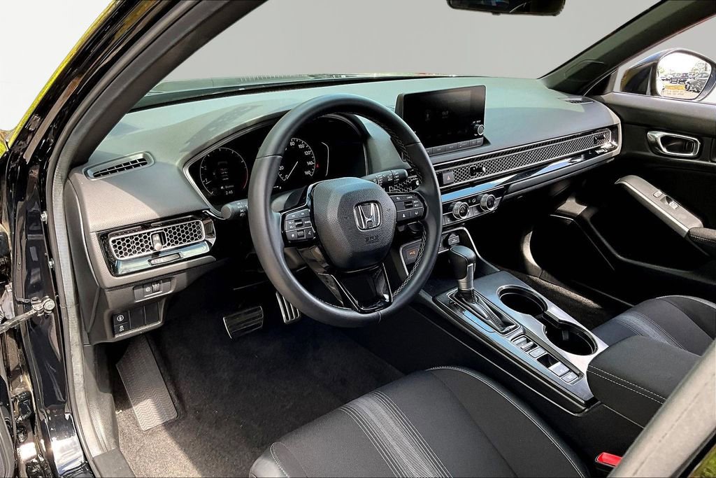 Used 2024 Honda Civic Sport image 14