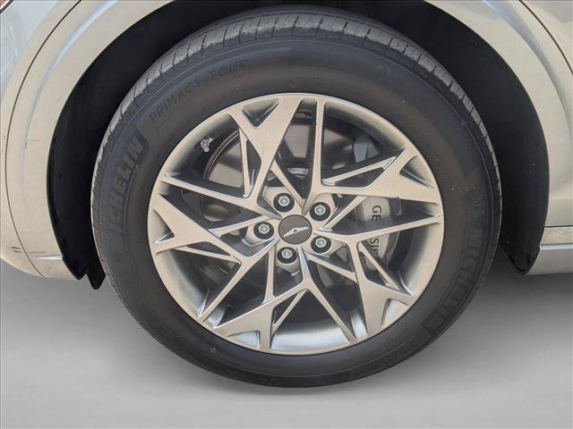 Used 2025 Genesis GV70 2.5T AWD/4WD image 23