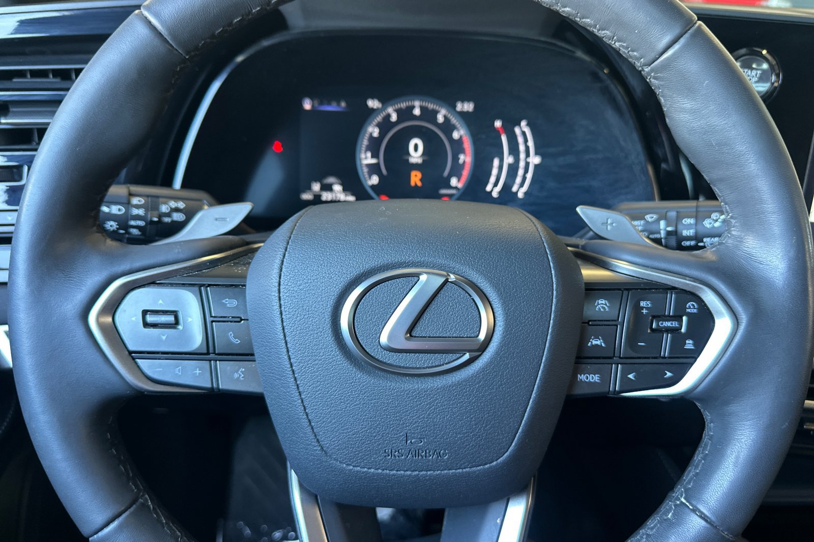 Used 2024 Lexus RX 350 AWD w/ Technology Package image 10
