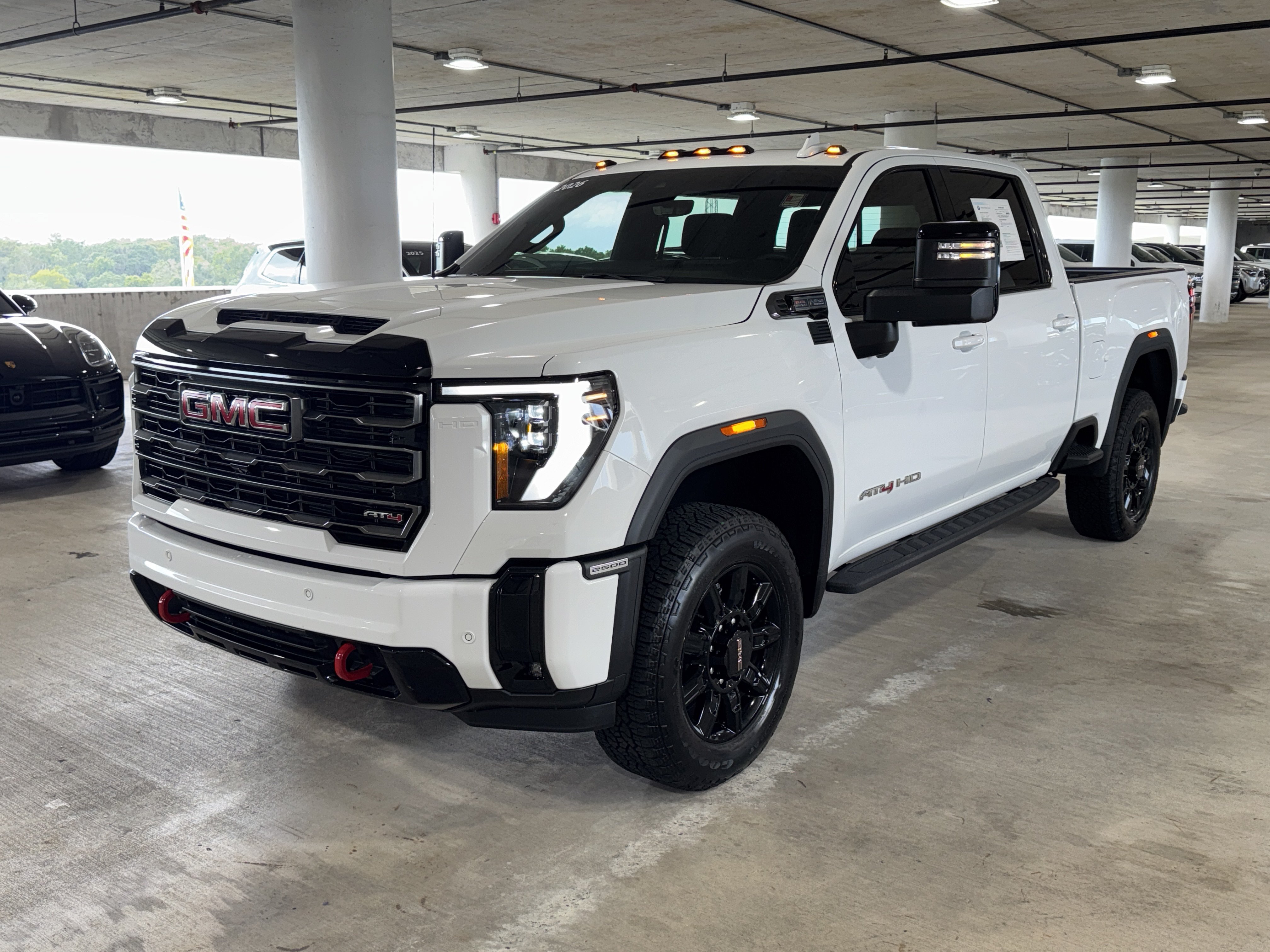 Used 2026 GMC Sierra 2500 AT4 w/ AT4 Premium Plus Package AWD/4WD image 4