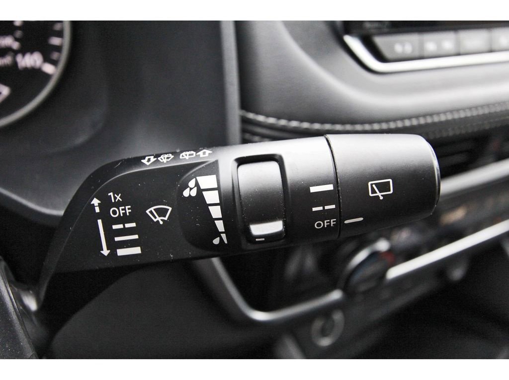 Used 2022 Nissan Rogue SV image 18