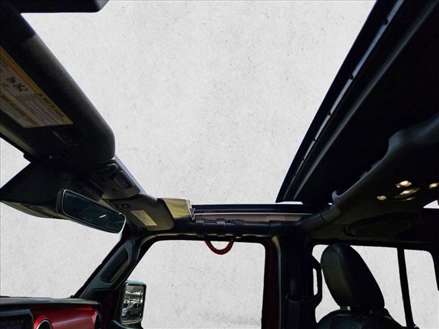 Used 2021 Jeep Wrangler Unlimited Rubicon image 16