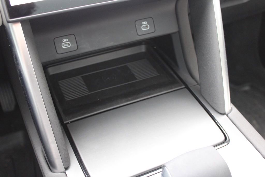 Certified 2025 Land Rover Discovery Sport S image 27