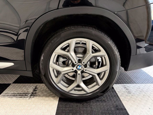 Used 2024 BMW X3 xDrive30i AWD/4WD image 11
