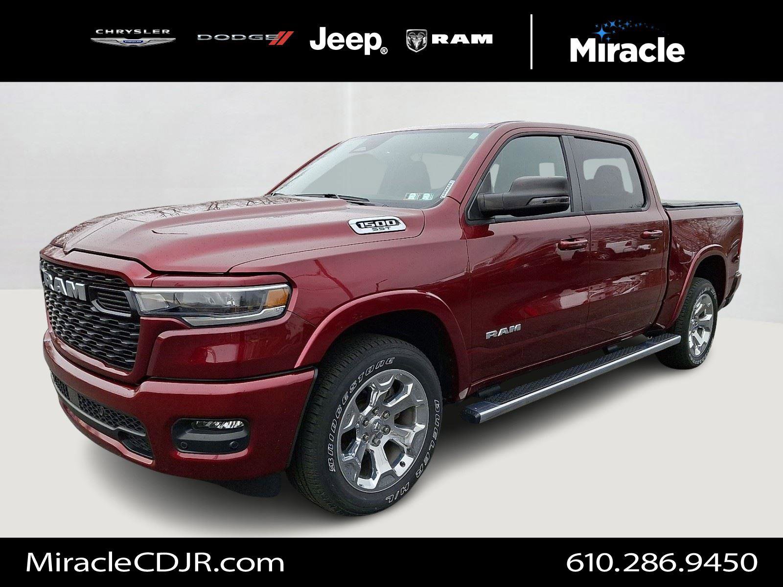 Used 2025 RAM 1500 Big Horn AWD/4WD image 3