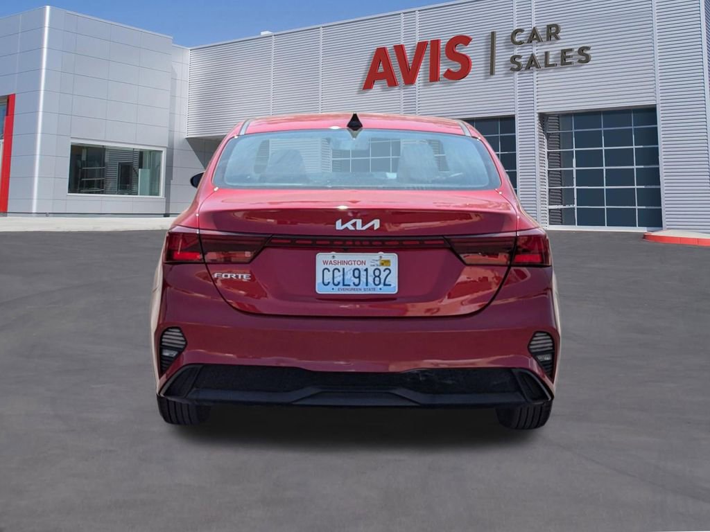 Used 2024 Kia Forte LXS FWD image 7