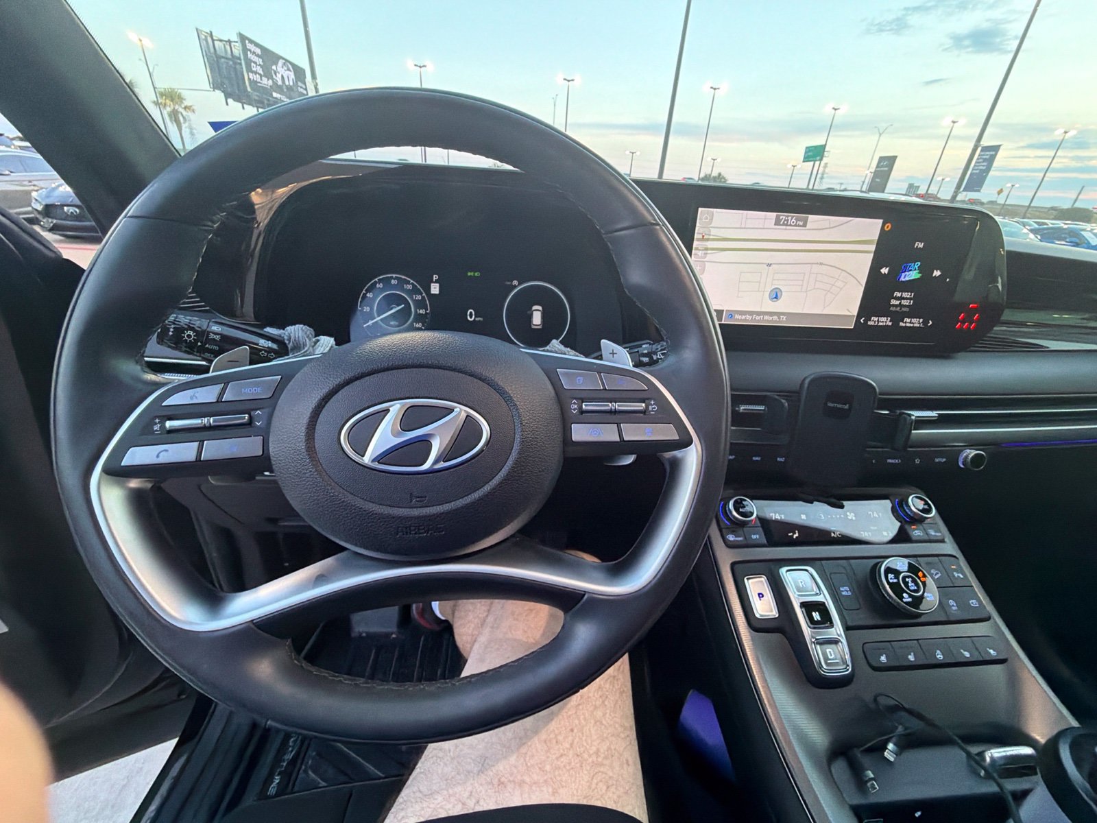 Used 2024 Hyundai Palisade Calligraphy AWD/4WD image 16